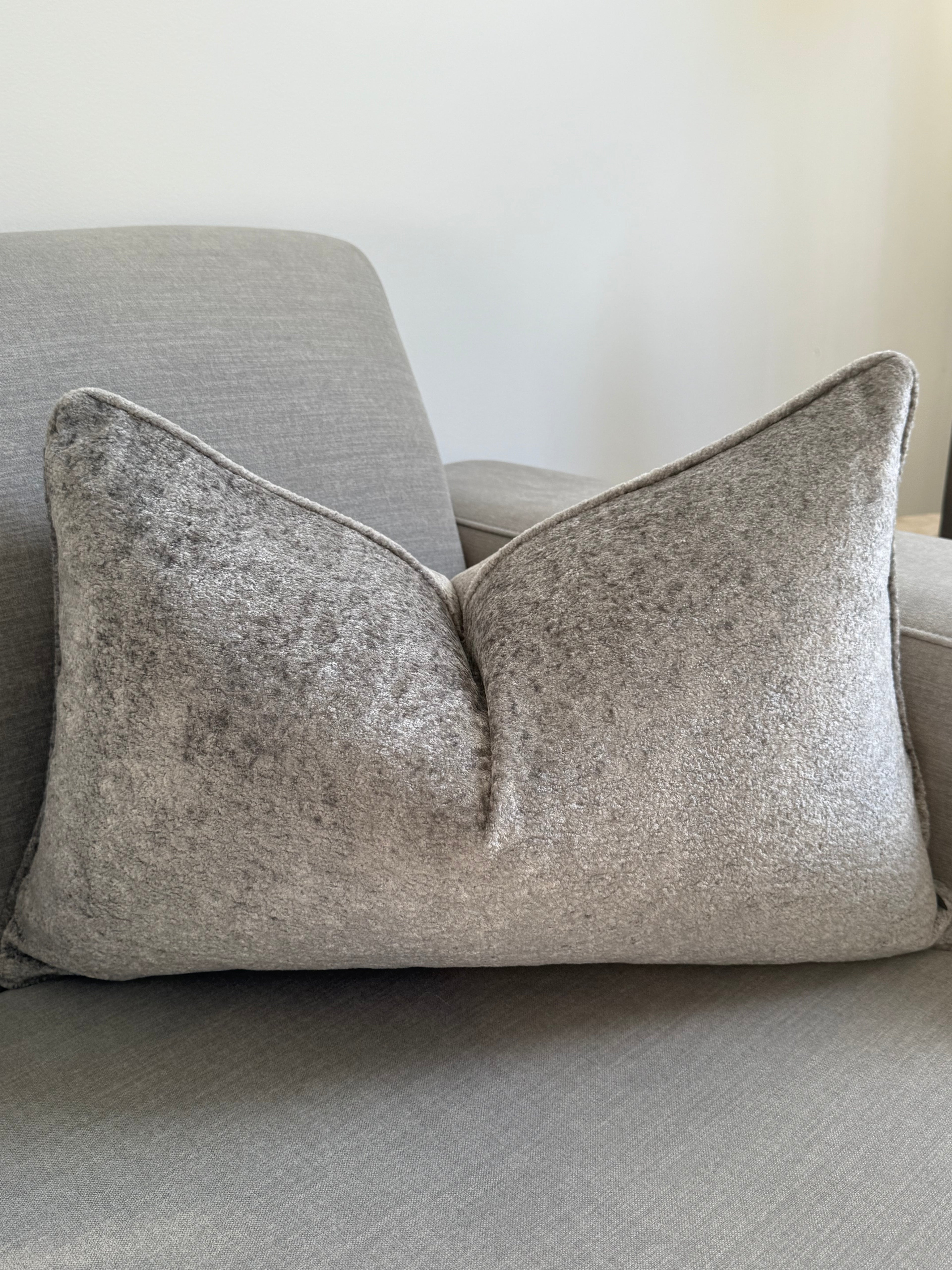 Grey haven cushion cover