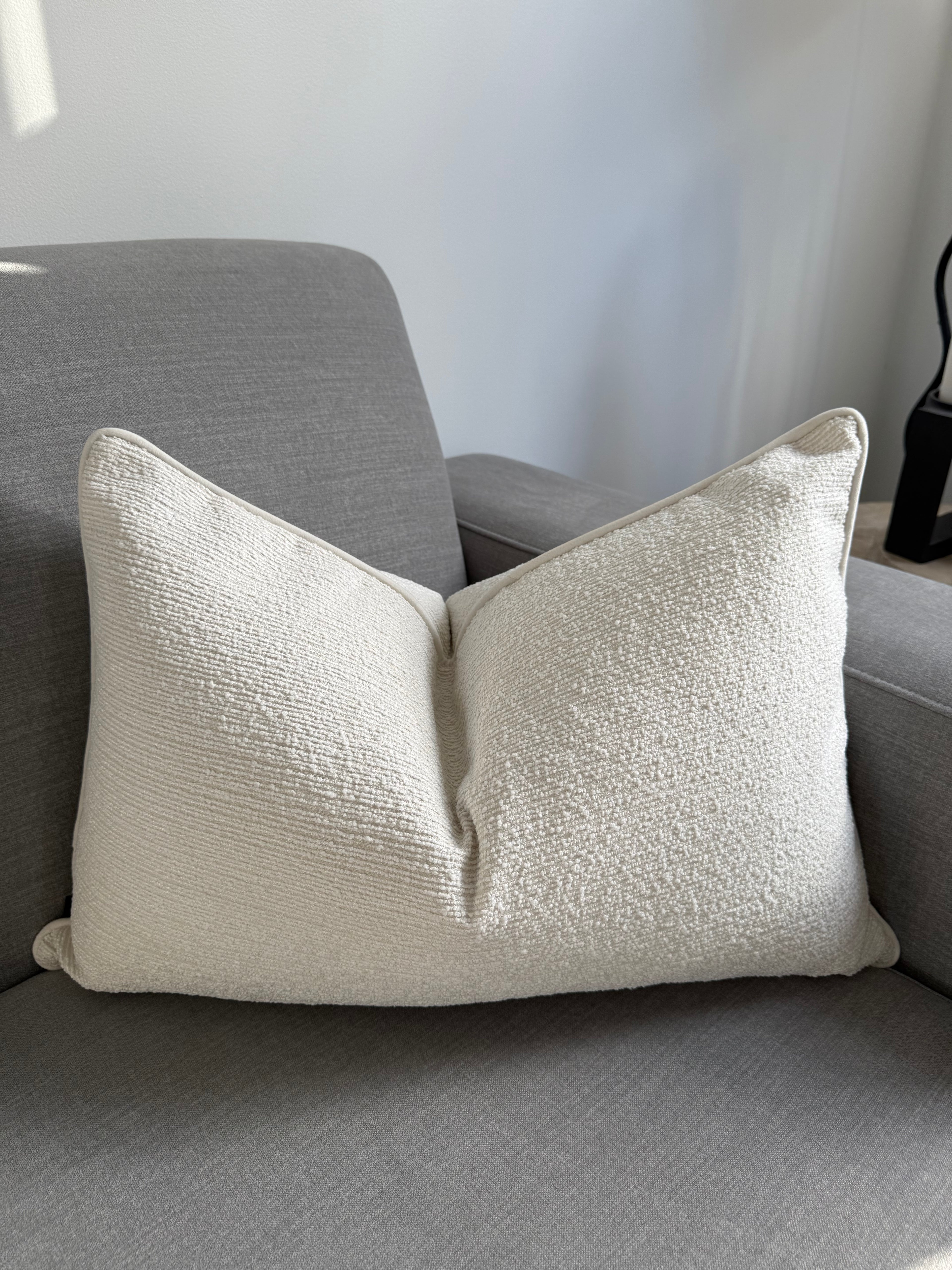 Cloud weave cushion cover