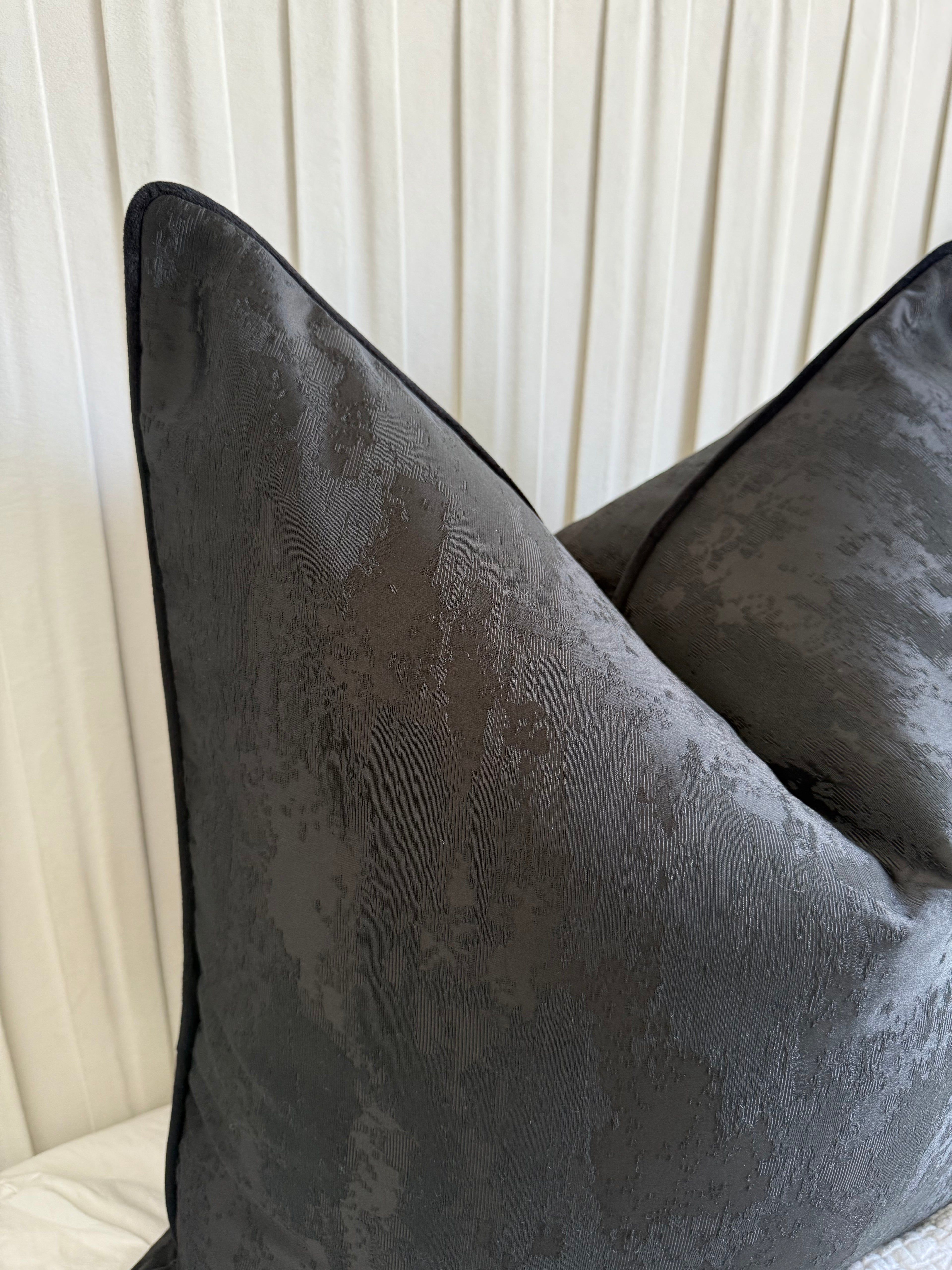 Midnight | Cushion Cover