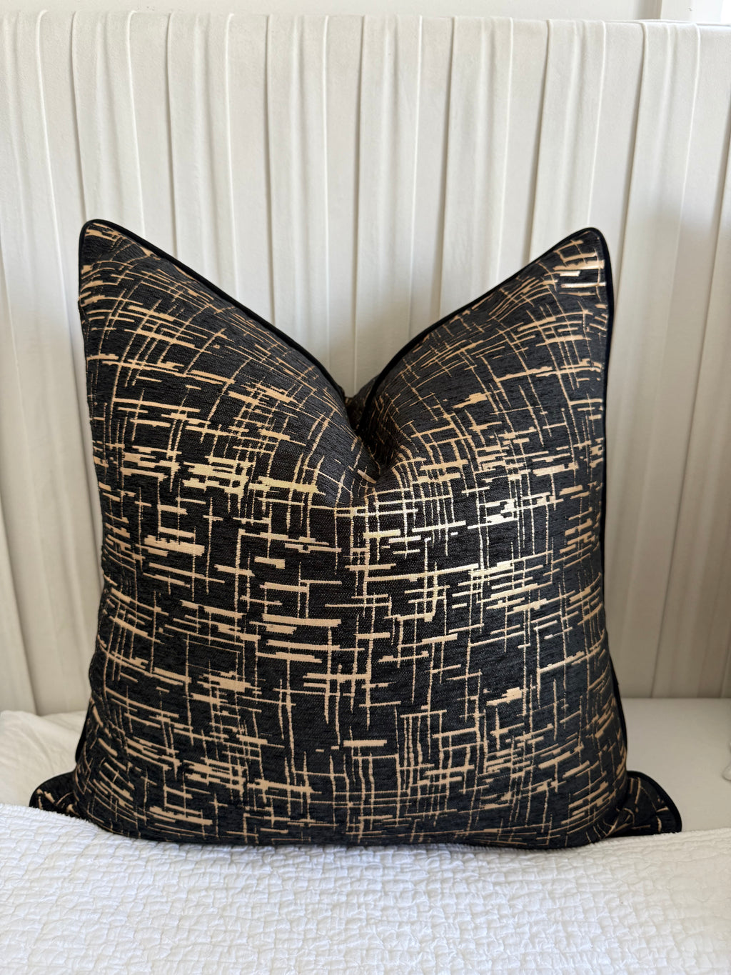 Onyx | Cushion Cover