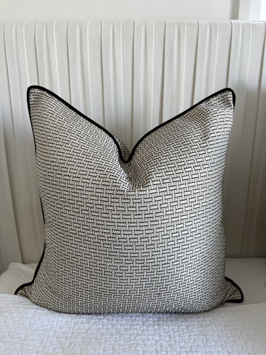 Taj | Cushion Cover
