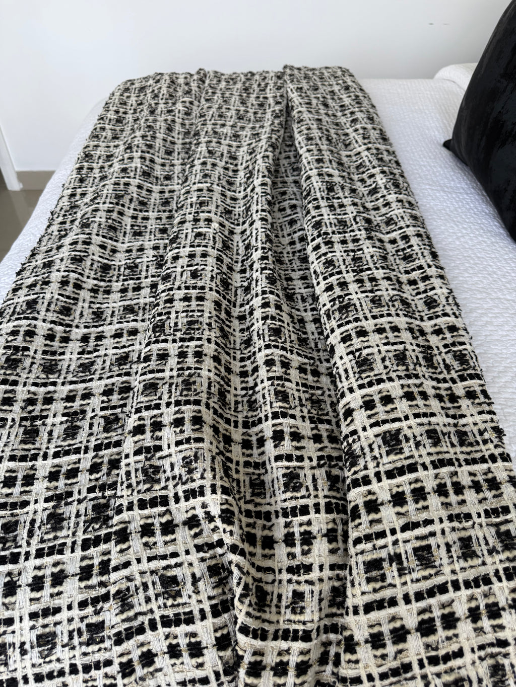 Noir Luxe Tweed | Throw Blanket